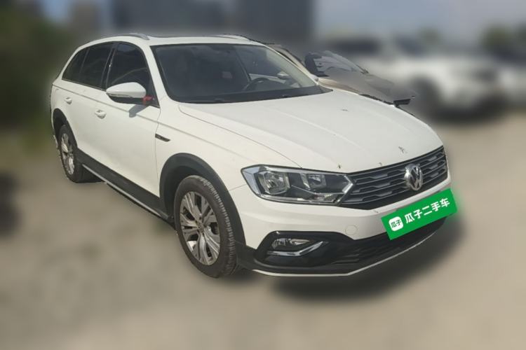 Used Volkswagen C-TREK 2018 1.5L Automatic Comfort Model Front Right 45 Deg