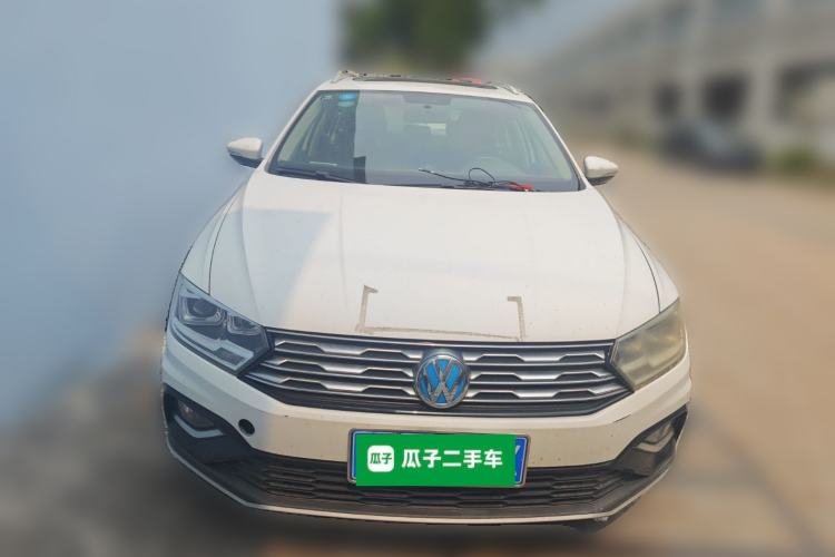 Used Volkswagen C-TREK 2018 1.5L Automatic Comfort Model Front