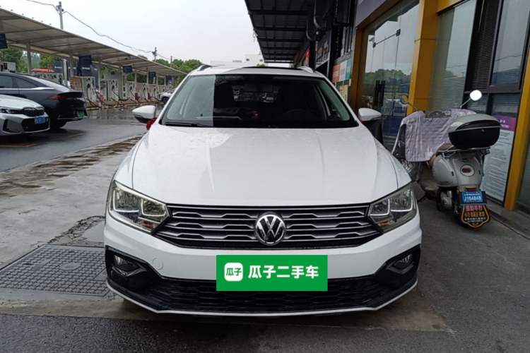 Used Volkswagen C-TREK 2018 1.5L Automatic Comfort Model Front