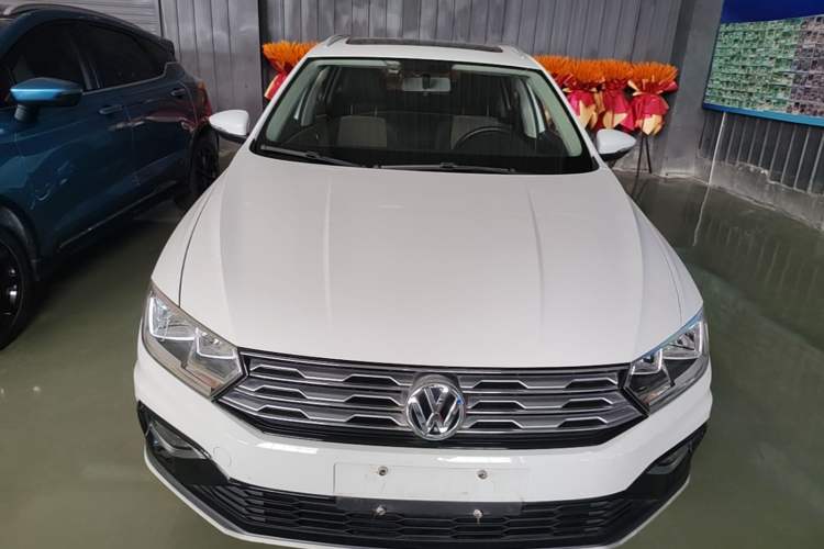 Used Volkswagen C-TREK 2018 1.5L Automatic Comfort Model Front