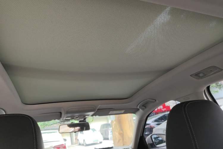Used Volkswagen C-TREK 2018 1.5L Automatic Comfort Model Headliner