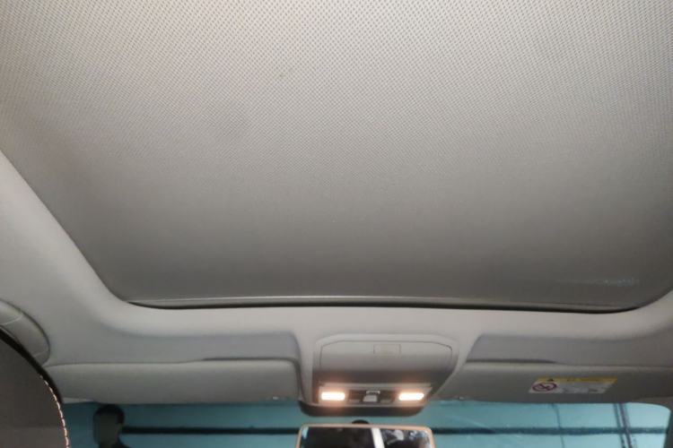 Used Volkswagen C-TREK 2018 230TSI DSG Comfort Model Headliner