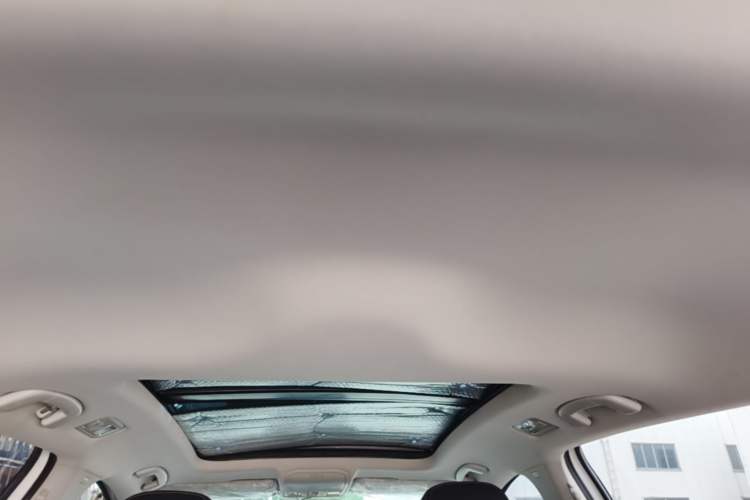 Used Volkswagen C-TREK 2018 1.5L Automatic Comfort Model Headliner