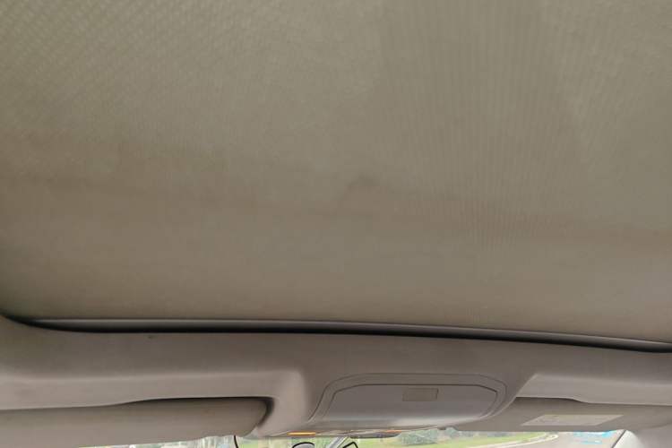 Used Volkswagen C-TREK 2018 1.5L Automatic Comfort Model Headliner