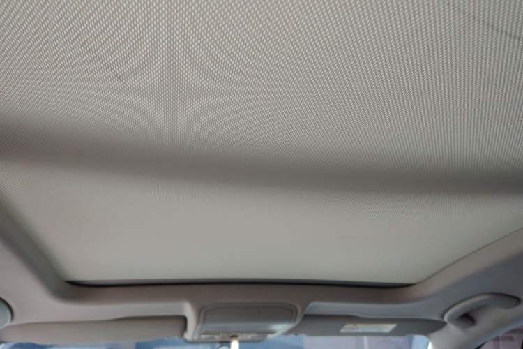 Used Volkswagen C-TREK 2018 230TSI DSG Luxury Version Headliner