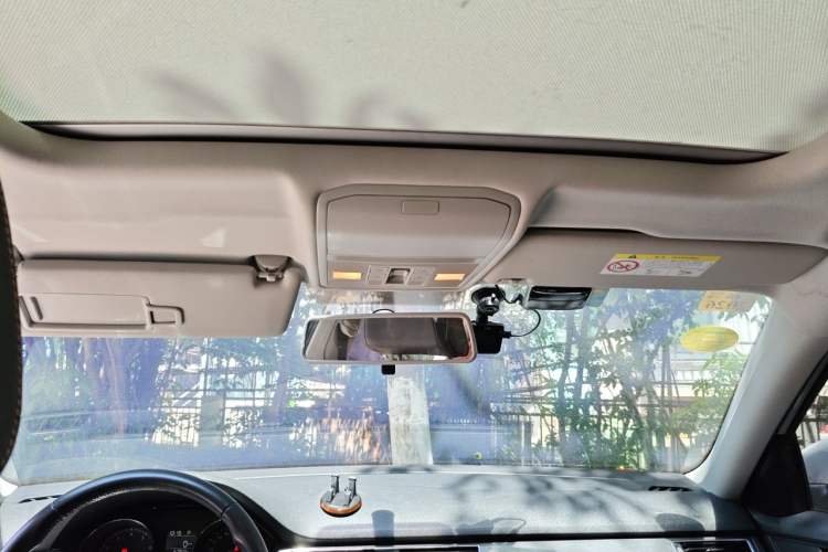 Used Volkswagen C-TREK 2018 1.5L Automatic Comfort Model Headliner