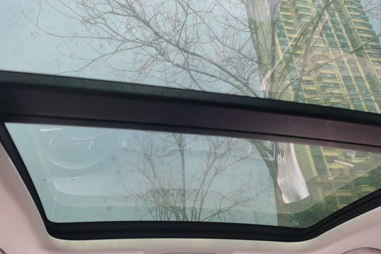 Used Volkswagen C-TREK 2018 230TSI DSG Luxury Version Headliner