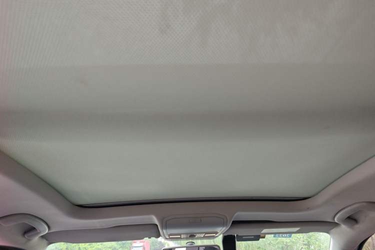 Used Volkswagen C-TREK 2018 1.5L Manual Comfort Model Headliner
