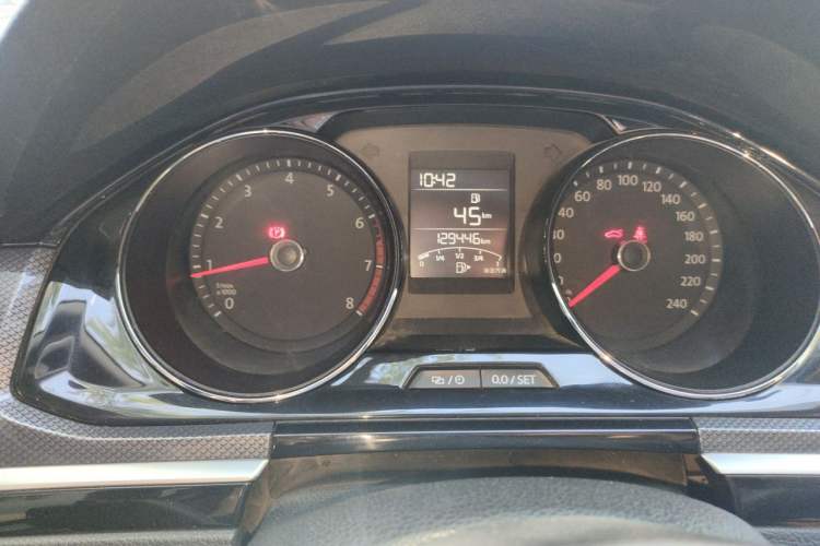 Used Volkswagen C-TREK 2018 1.5L Manual Comfort Model Instrument Cluster