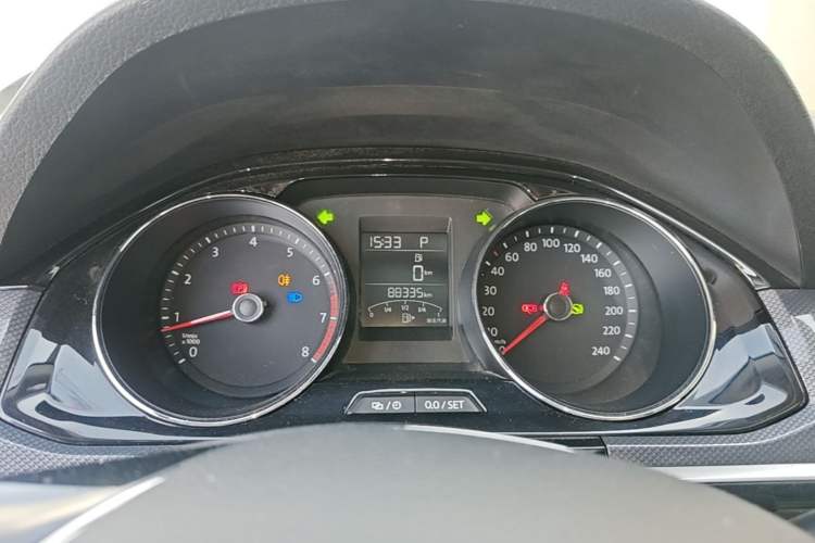 Used Volkswagen C-TREK 2018 1.5L Automatic Comfort Model Instrument Cluster