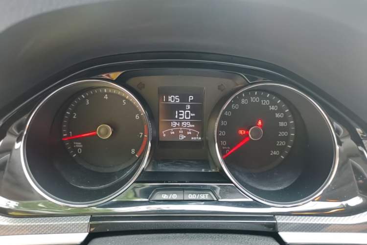 Used Volkswagen C-TREK 2018 1.5L Automatic Comfort Model Instrument Cluster