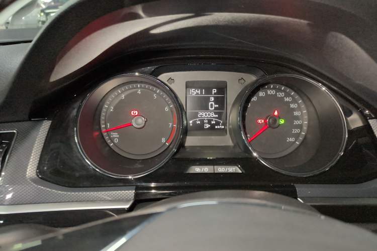 Used Volkswagen C-TREK 2018 1.5L Automatic Comfort Model Instrument Cluster