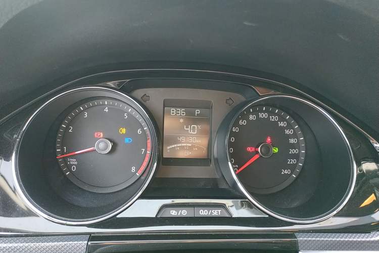 Used Volkswagen C-TREK 2018 1.5L Automatic Comfort Model Instrument Cluster
