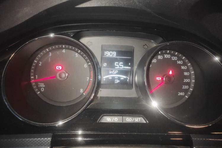 Used Volkswagen C-TREK 2018 230TSI Manual Comfort Version Instrument Cluster