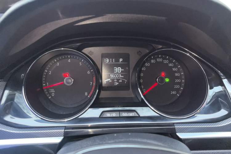Used Volkswagen C-TREK 2018 1.5L Automatic Comfort Model Instrument Cluster