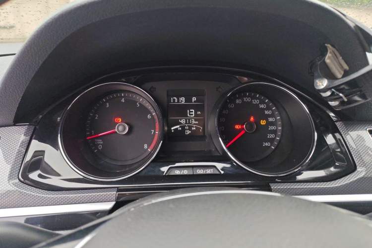 Used Volkswagen C-TREK 2018 1.5L Automatic Comfort Model Instrument Cluster