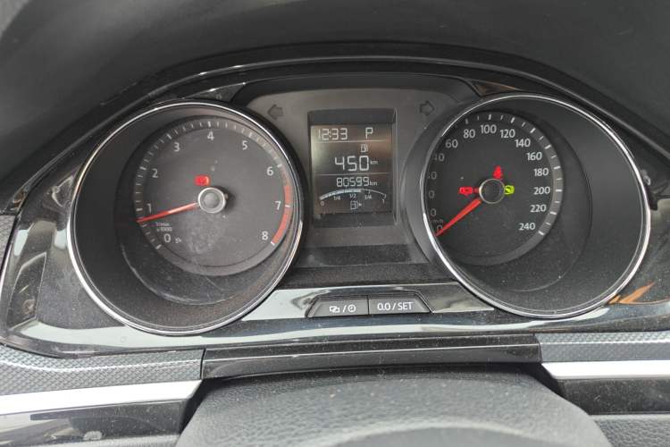 Used Volkswagen C-TREK 2018 1.5L Automatic Comfort Model Instrument Cluster