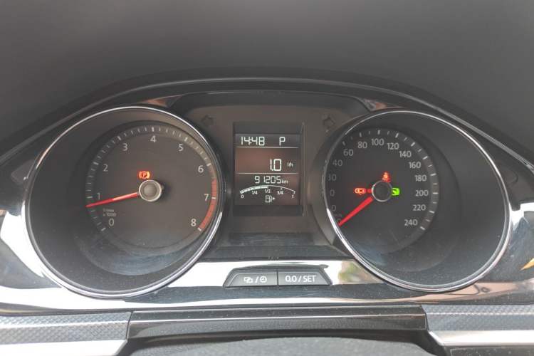 Used Volkswagen C-TREK 2018 1.5L Automatic Comfort Model Instrument Cluster