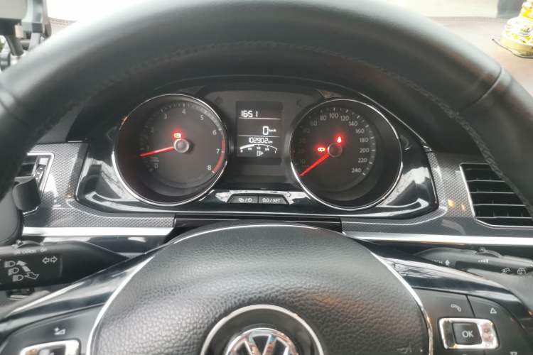 Used Volkswagen C-TREK 2018 1.5L Manual Comfort Model Instrument Cluster
