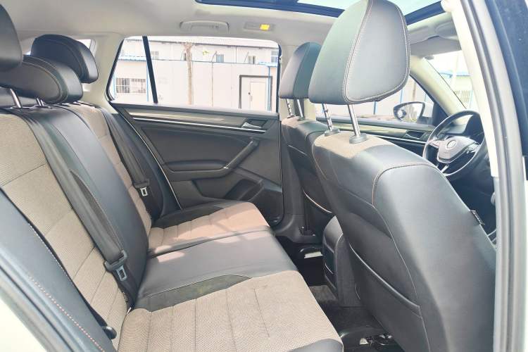 Used Volkswagen C-TREK 2018 230TSI DSG Comfort Model Interior 10