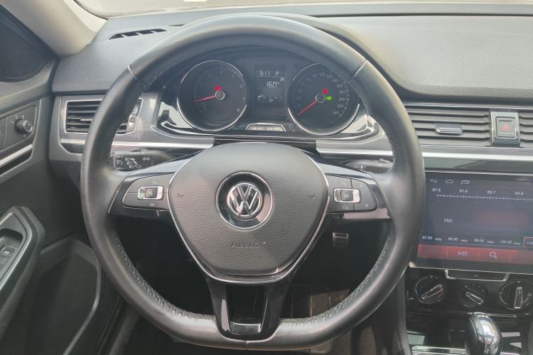 Used Volkswagen C-TREK 2018 230TSI DSG Comfort Model Interior 2