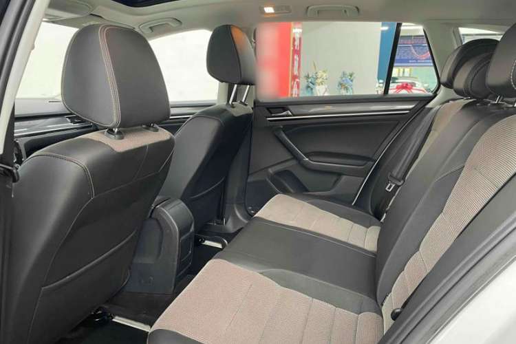 Used Volkswagen C-TREK 2018 1.5L Automatic Comfort Model Interior 3
