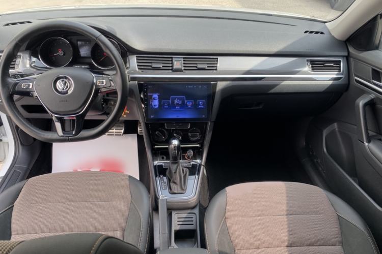 Used Volkswagen C-TREK 2018 1.5L Automatic Comfort Model Interior 4