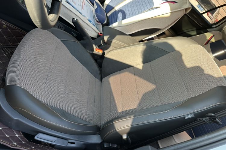 Used Volkswagen C-TREK 2018 230TSI DSG Comfort Model Interior 5