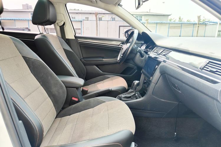 Used Volkswagen C-TREK 2018 230TSI DSG Comfort Model Interior 9