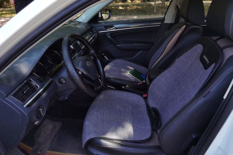 Used Volkswagen C-TREK 2018 230TSI DSG Comfort Model Left Front Seat