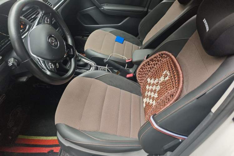 Used Volkswagen C-TREK 2018 230TSI DSG Comfort Model Left Front Seat