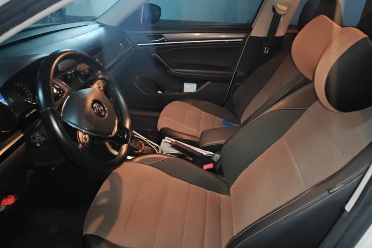 Used Volkswagen C-TREK 2018 1.5L Automatic Comfort Model Left Front Seat