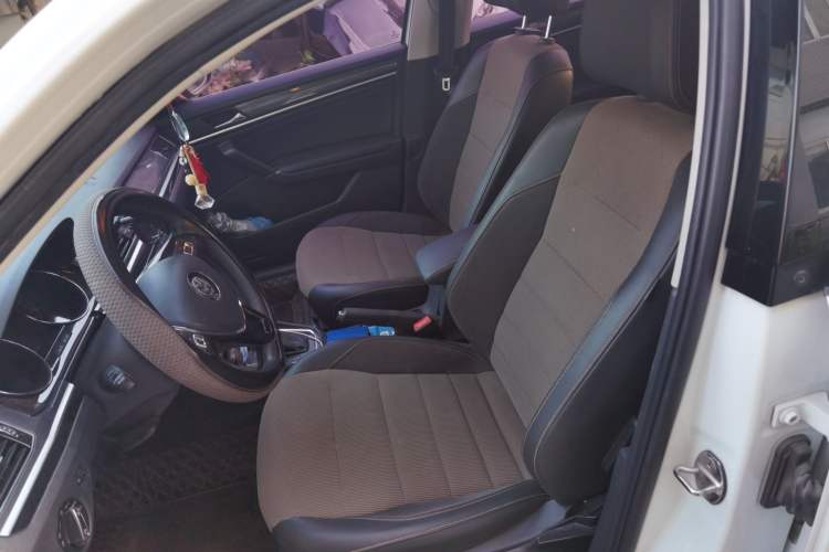 Used Volkswagen C-TREK 2018 230TSI DSG Comfort Model Left Front Seat