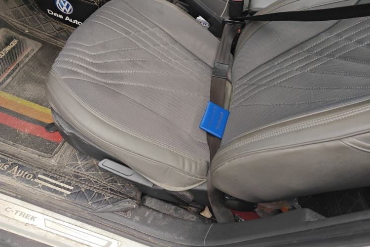 Used Volkswagen C-TREK 2018 1.5L Automatic Comfort Model Left Front Seat