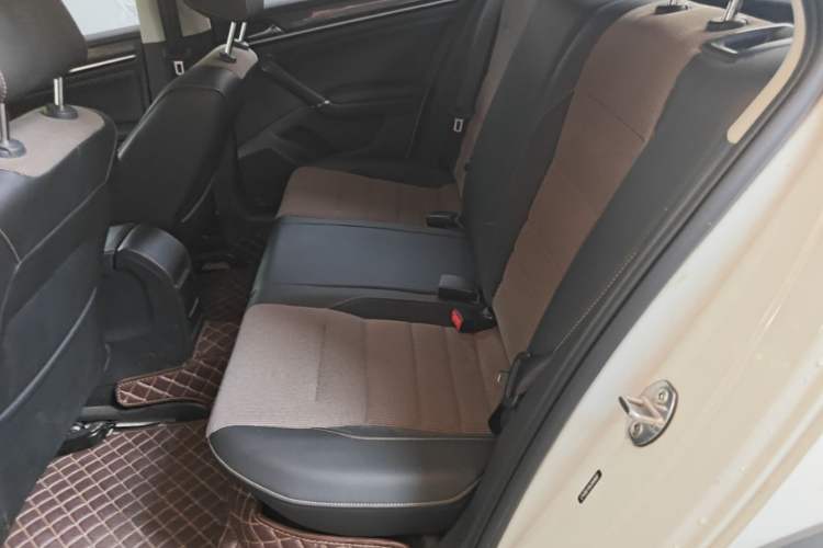 Used Volkswagen C-TREK 2018 1.5L Automatic Comfort Model Left Rear Seat