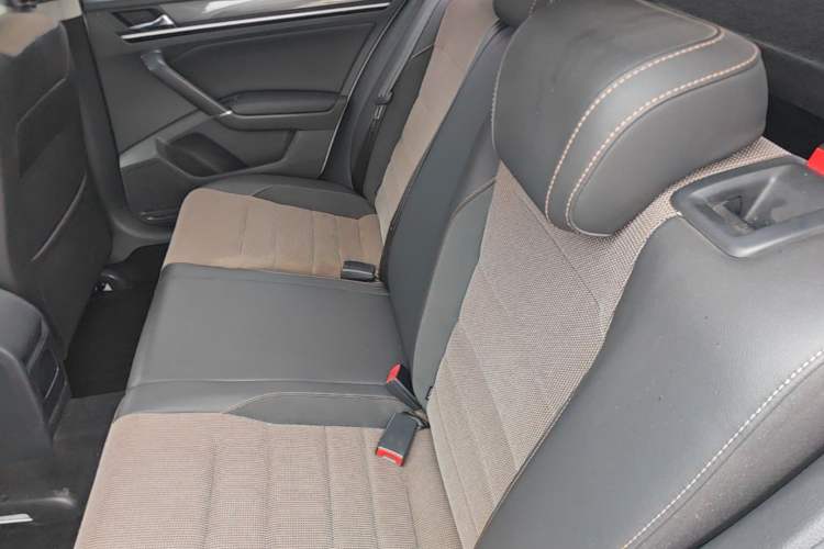 Used Volkswagen C-TREK 2018 1.5L Automatic Comfort Model Left Rear Seat