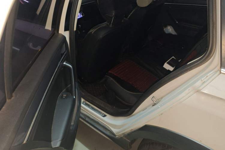 Used Volkswagen C-TREK 2018 1.5L Automatic Comfort Model Left Rear Seat