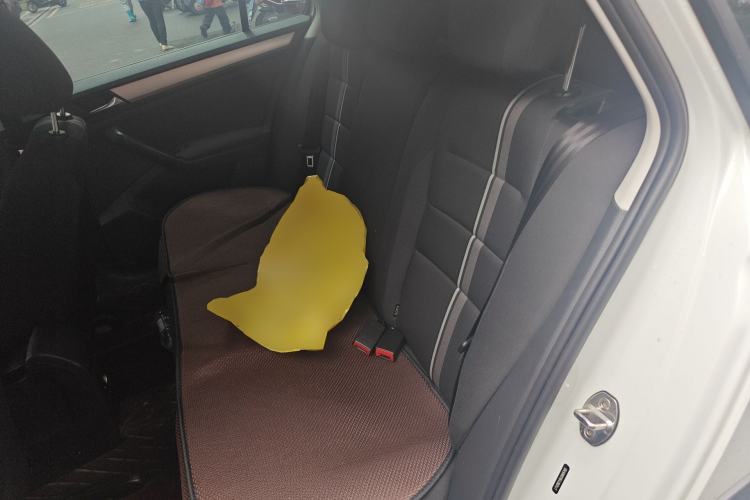 Used Volkswagen C-TREK 2018 1.5L Automatic Fashion Model Left Rear Seat