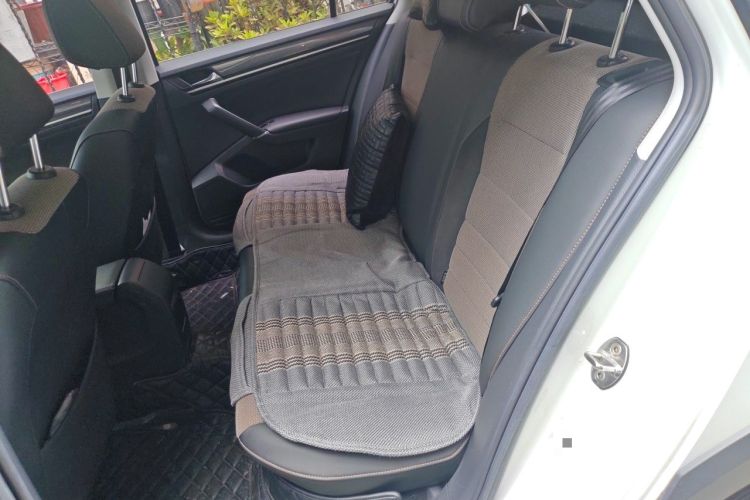 Used Volkswagen C-TREK 2018 230TSI DSG Comfort Model Left Rear Seat