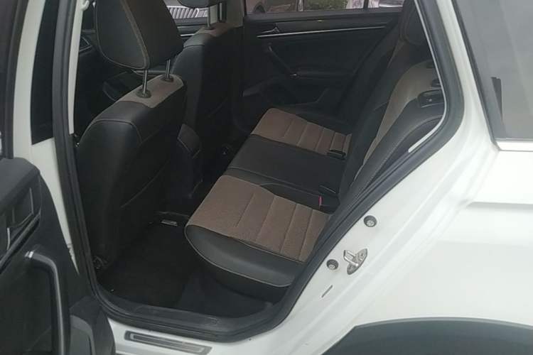Used Volkswagen C-TREK 2018 1.5L Automatic Comfort Model Left Rear Seat
