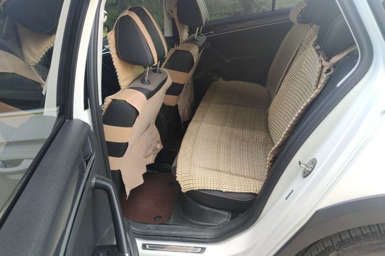 Used Volkswagen C-TREK 2018 1.5L Automatic Comfort Model Left Rear Seat