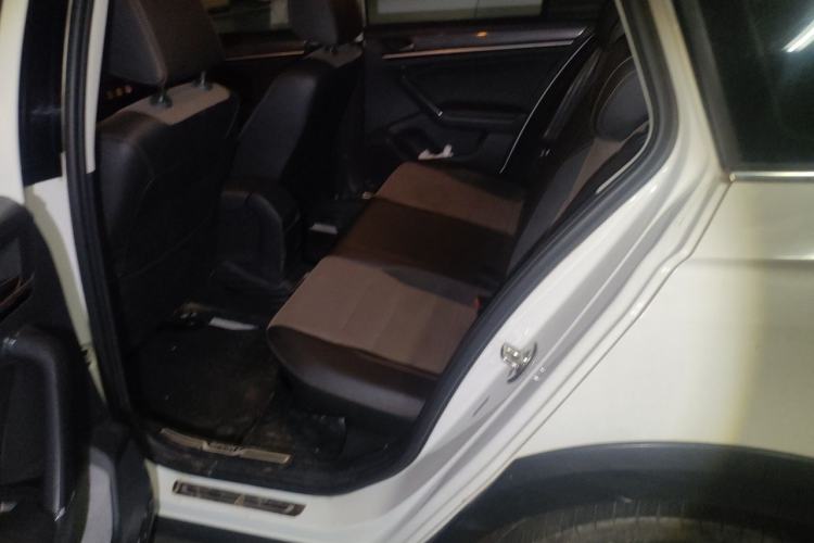 Used Volkswagen C-TREK 2018 230TSI DSG Comfort Model Left Rear Seat