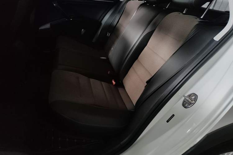 Used Volkswagen C-TREK 2018 1.5L Automatic Comfort Model Left Rear Seat