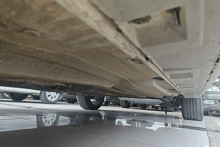 Used Volkswagen C-TREK 2018 230TSI DSG Comfort Model Left Side Sill