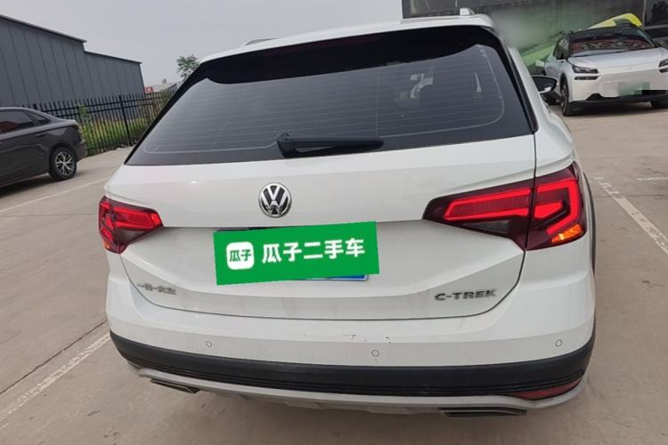 Used Volkswagen C-TREK 2018 1.5L Automatic Fashion Model Rear