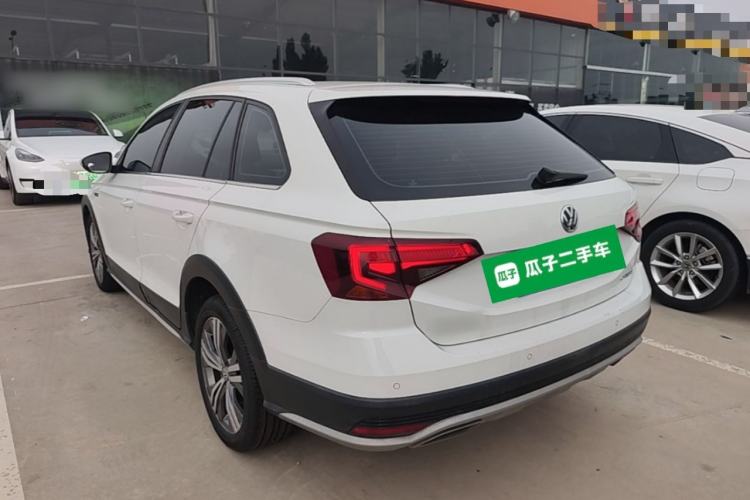 Used Volkswagen C-TREK 2018 1.5L Automatic Fashion Model Rear Left 45 Deg