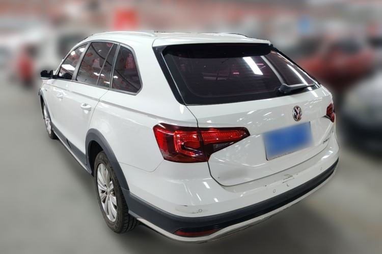 Used Volkswagen C-TREK 2018 1.5L Automatic Fashion Model Rear Left 45 Deg