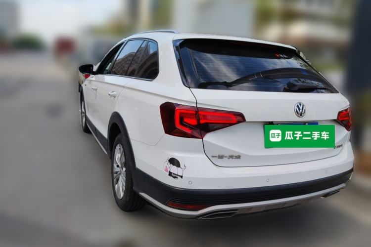 Used Volkswagen C-TREK 2018 1.5L Automatic Comfort Model Rear Left 45 Deg