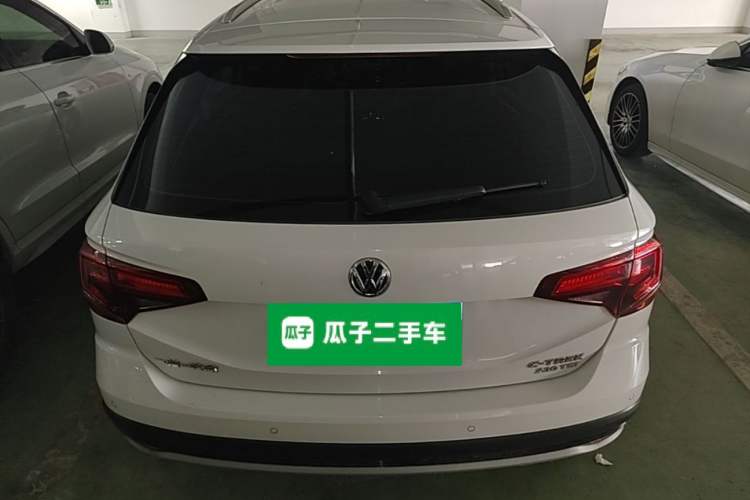 Used Volkswagen C-TREK 2018 230TSI DSG Luxury Version Rear