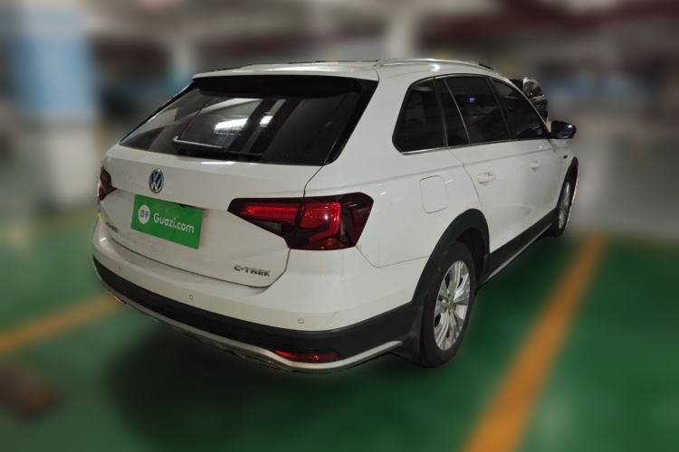 Used Volkswagen C-TREK 2018 1.5L Manual Comfort Model Rear Right 45 Deg